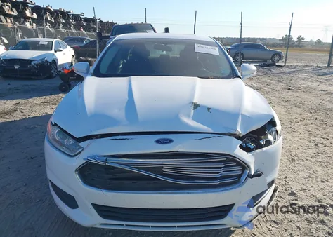2016 Ford Fusion Se z USA, uszkodzony, nr VIN 3FA6P0H71GR316580